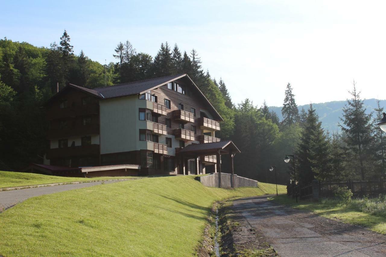 Monte Cervo Bio Hotel & Spa Ковасна Экстерьер фото